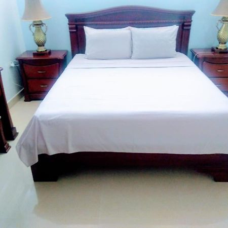 Departamentos Marcecilia De 2 Y 3 Habitaciones En El Centro De มันตา ภายนอก รูปภาพ
