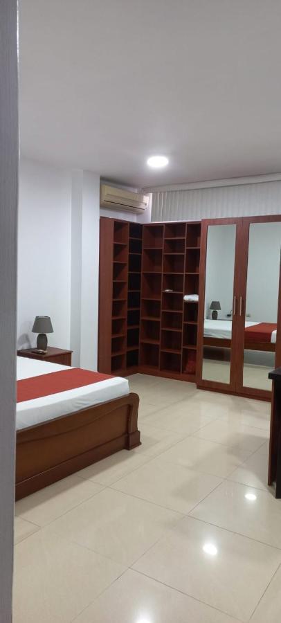Departamentos Marcecilia De 2 Y 3 Habitaciones En El Centro De มันตา ภายนอก รูปภาพ